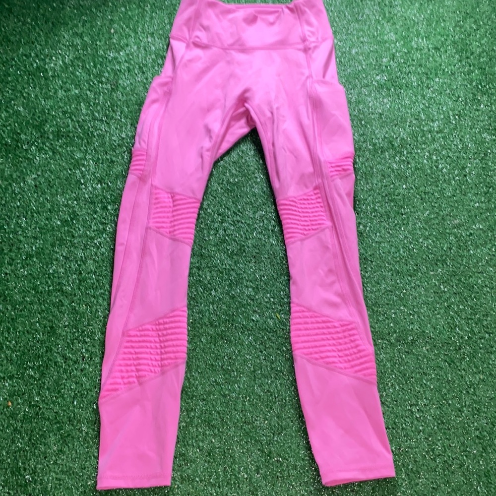 Motion 365 Made by Fabletics Pocket Leggings